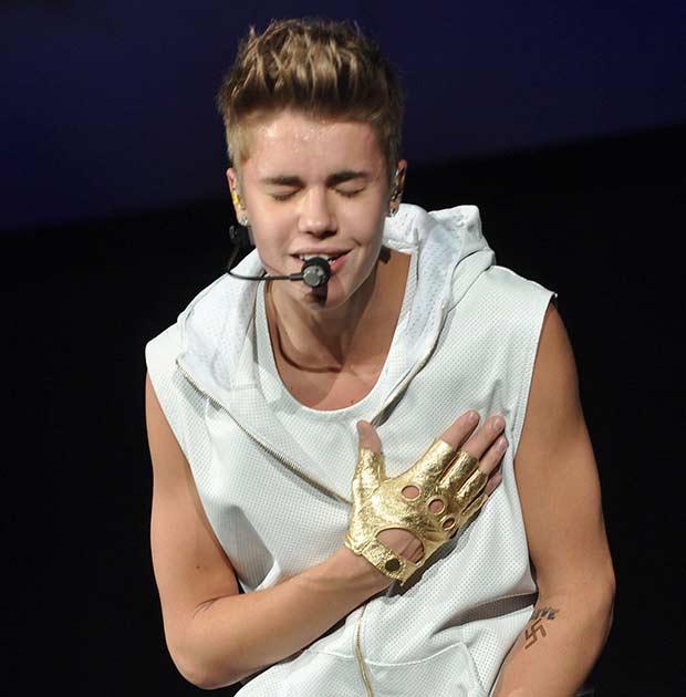 Believe_Tour_131273472345791257245,_2012