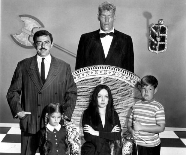 Addams_Family_main_cast_1964